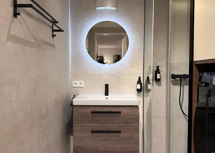 Apartment Design I Zentrum I Garage I Dachterrasse I Waschtrockner Linz