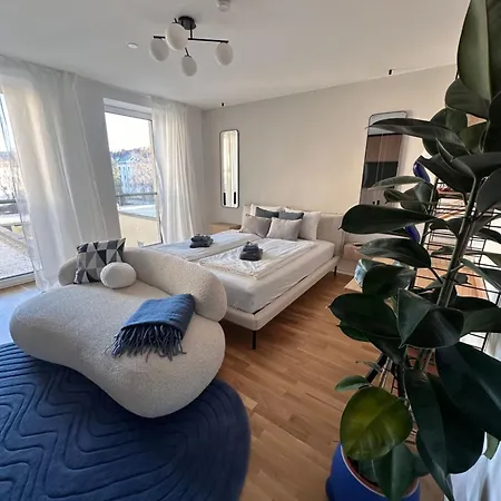 Design I Zentrum I Garage I Dachterrasse I Waschtrockner شقة *