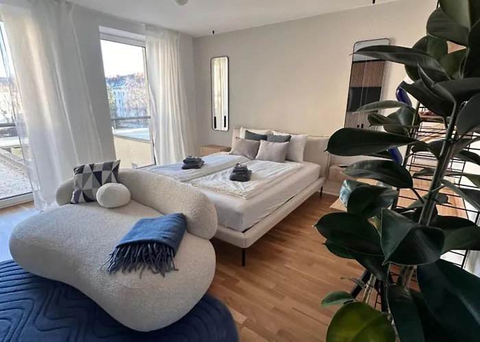 Design I Zentrum I Garage I Dachterrasse I Waschtrockner Apartman *